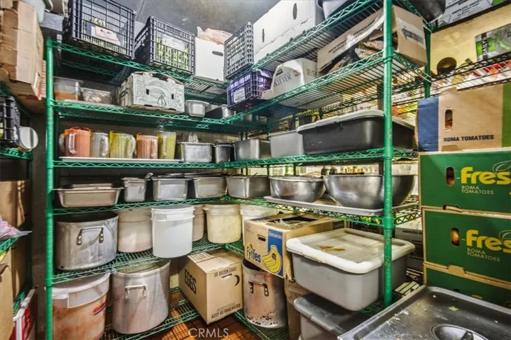 Walk in Refrigerator Picture has been modified to show potential