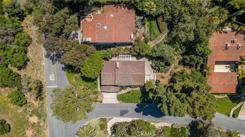 9212 square foot ocean view corner lot