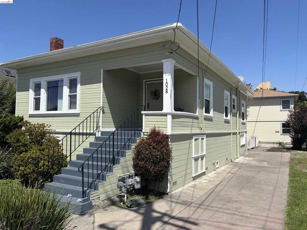 Front house and Duplex