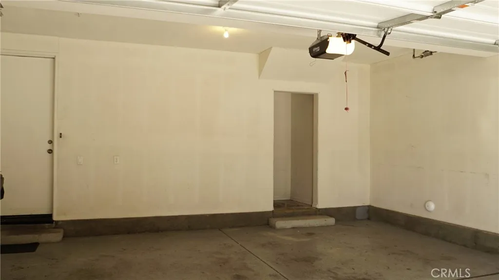 2-car garage