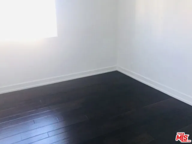 304 S Elm Drive 303, Beverly Hills, California 90212