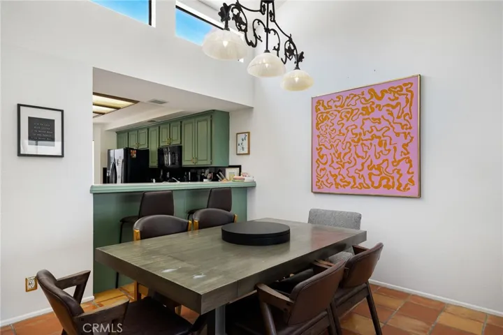 Breakfast bar