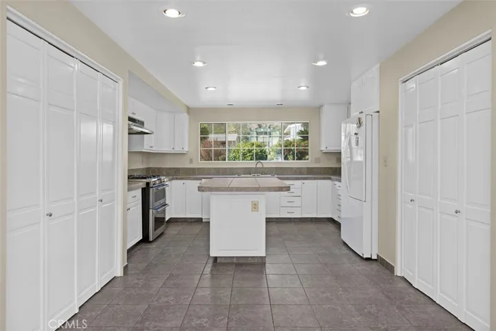 35768 Rice Canyon, Fallbrook, California 92028