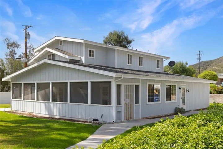 35768 Rice Canyon, Fallbrook, California 92028