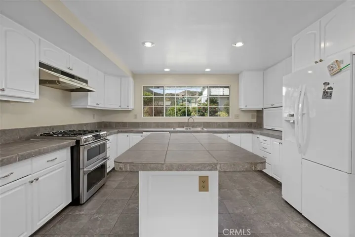 35768 Rice Canyon, Fallbrook, California 92028