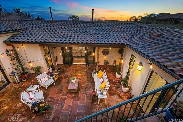 9 Paniolo Road, Ladera Ranch, California 92694