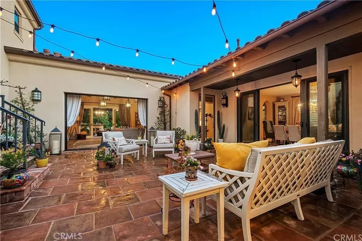 9 Paniolo Road, Ladera Ranch, California 92694