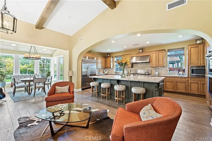 9 Paniolo Road, Ladera Ranch, California 92694