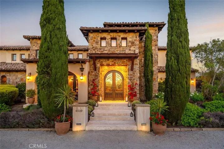 6520 Mira Cielo, San Luis Obispo, California 93401