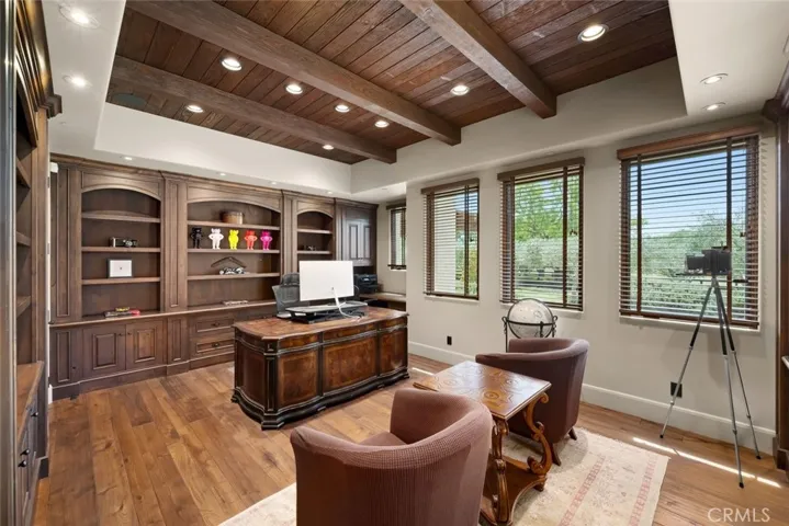 6520 Mira Cielo, San Luis Obispo, California 93401