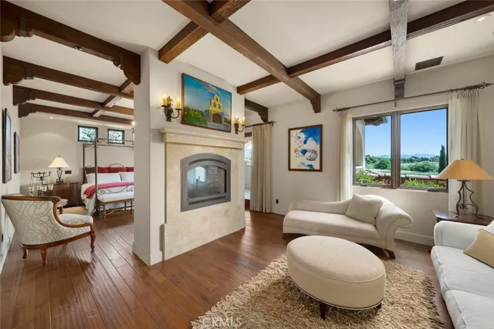 6520 Mira Cielo, San Luis Obispo, California 93401