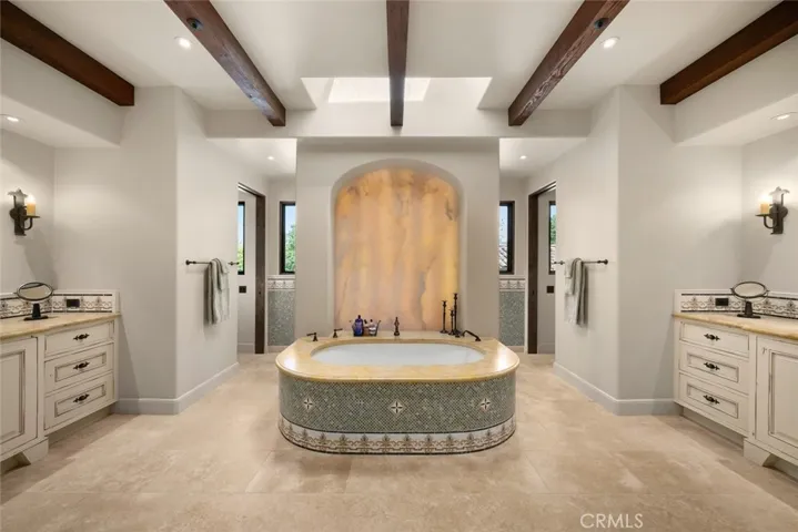 6520 Mira Cielo, San Luis Obispo, California 93401