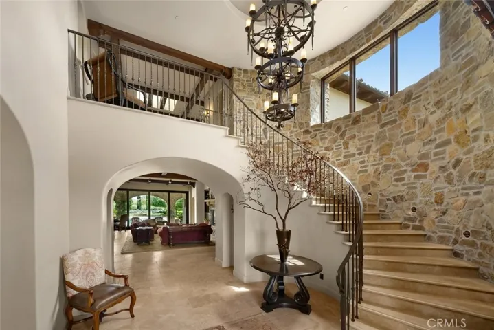 6520 Mira Cielo, San Luis Obispo, California 93401