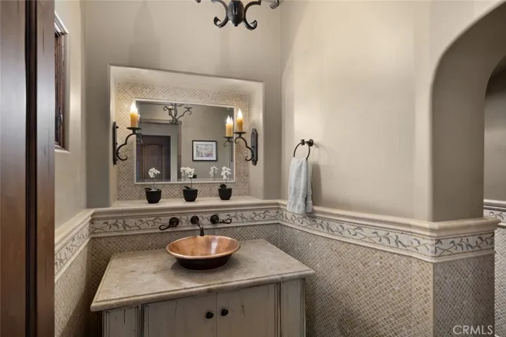 6520 Mira Cielo, San Luis Obispo, California 93401