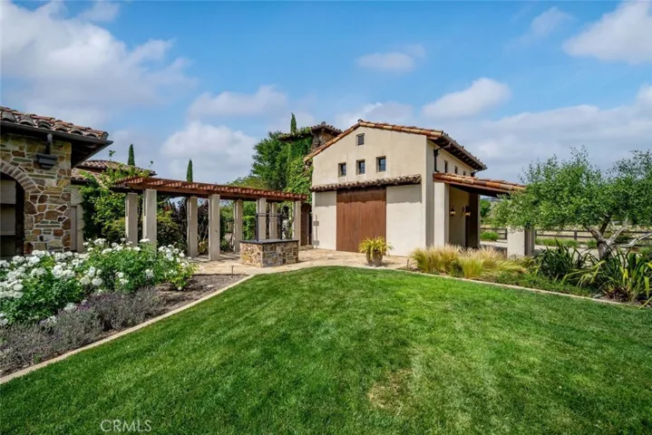 6520 Mira Cielo, San Luis Obispo, California 93401