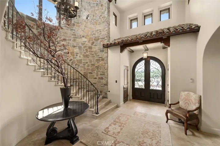 6520 Mira Cielo, San Luis Obispo, California 93401