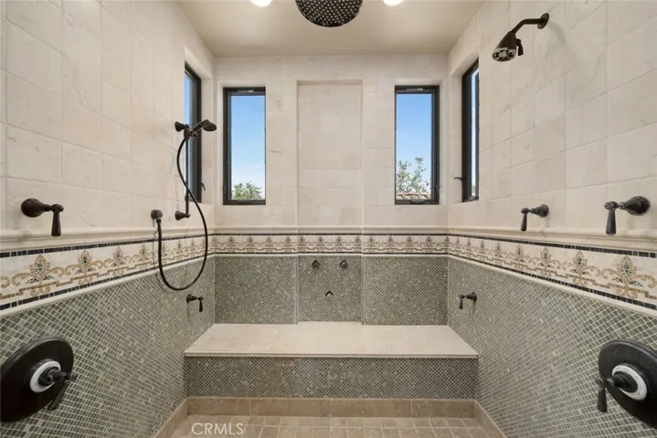 6520 Mira Cielo, San Luis Obispo, California 93401