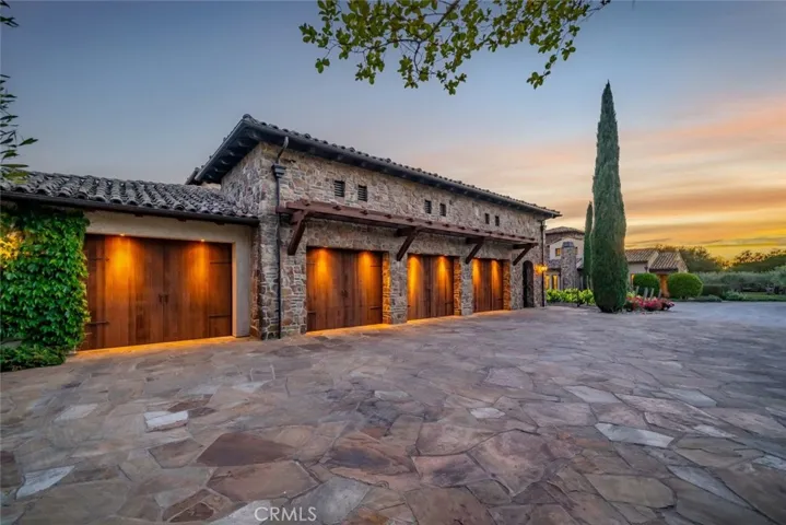 6520 Mira Cielo, San Luis Obispo, California 93401