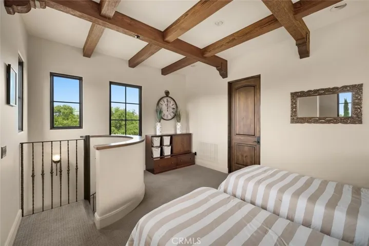 6520 Mira Cielo, San Luis Obispo, California 93401
