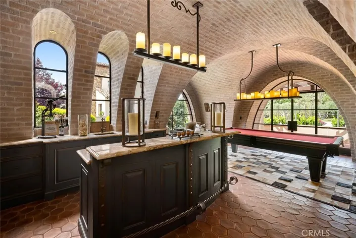 6520 Mira Cielo, San Luis Obispo, California 93401
