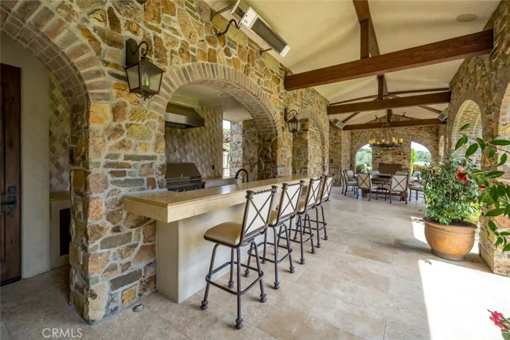 6520 Mira Cielo, San Luis Obispo, California 93401