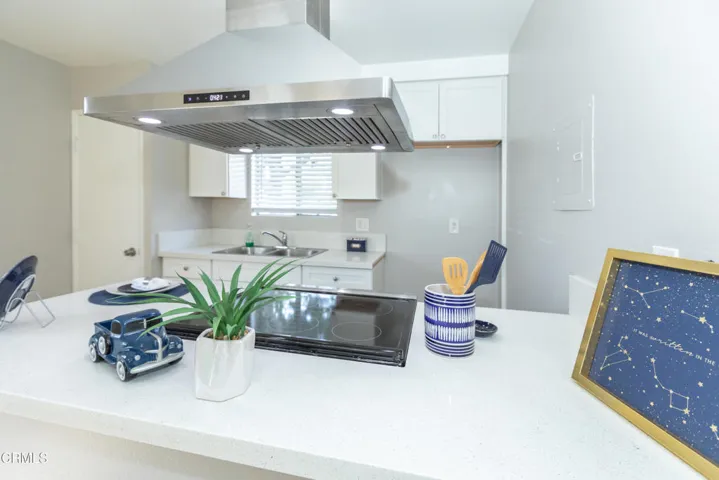 11 1224 Portola Road (Ventura CA)