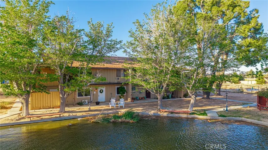21329 Lake Shore Drive 35, California City, California 93505