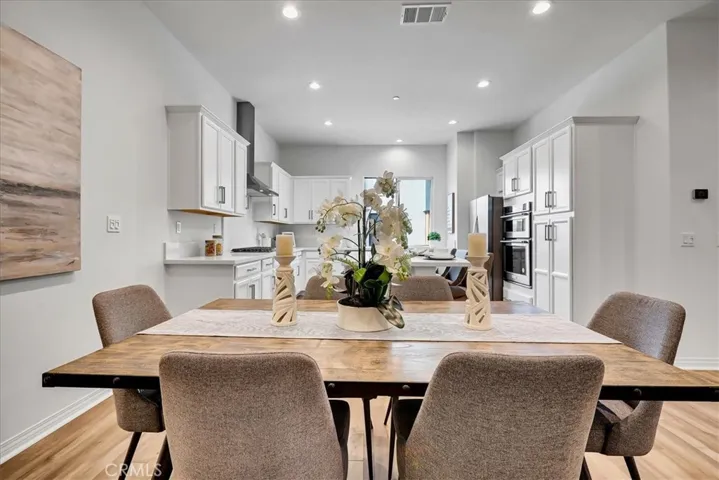 168 Sawbuck, Irvine, California 92618