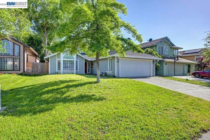 10 Fig Leaf Ct, Sacramento, California 95838