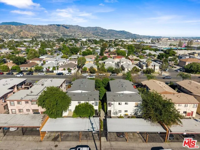 7253 Vineland Avenue, Sun Valley, California 91352