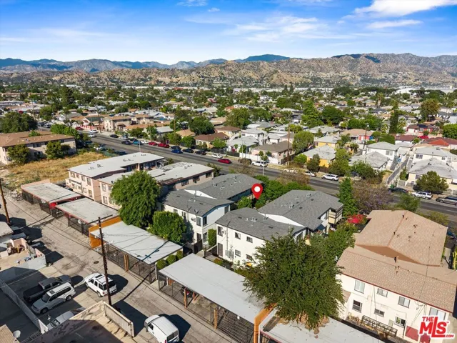 7253 Vineland Avenue, Sun Valley, California 91352