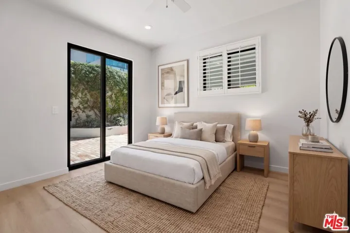 6730 Esplanade Street, Playa Del Rey, California 90293