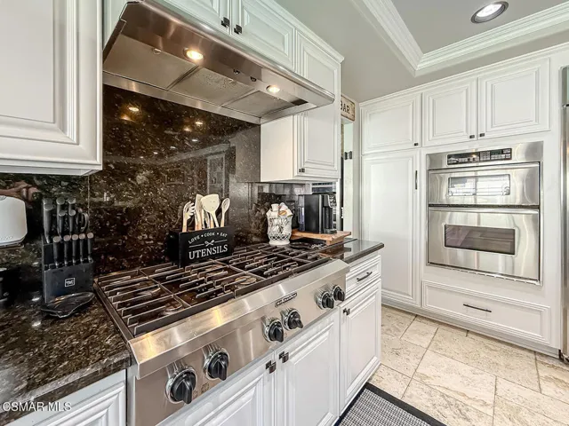 cFamily and Kitchen7