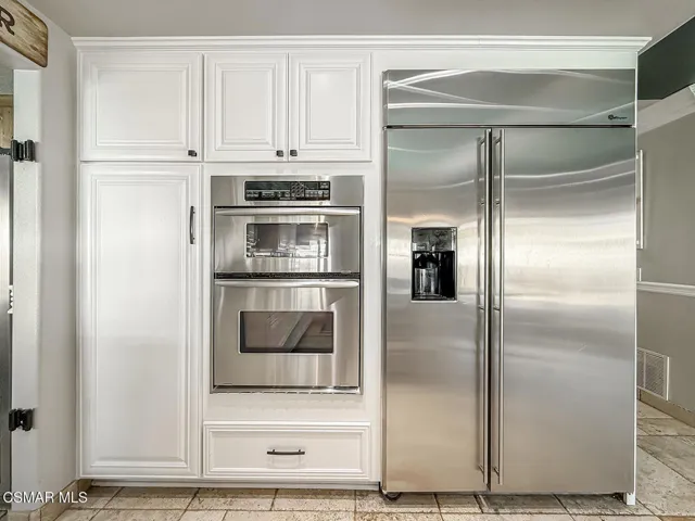 cFamily and Kitchen8