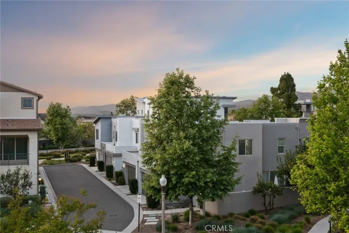 120 Frame, Irvine, California 92618
