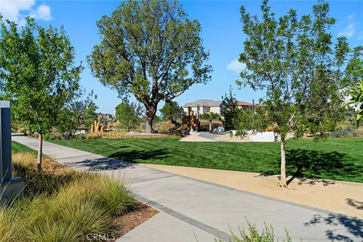 120 Frame, Irvine, California 92618