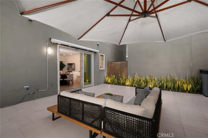 120 Frame, Irvine, California 92618