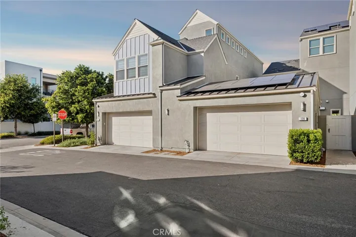 120 Frame, Irvine, California 92618
