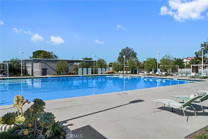 120 Frame, Irvine, California 92618
