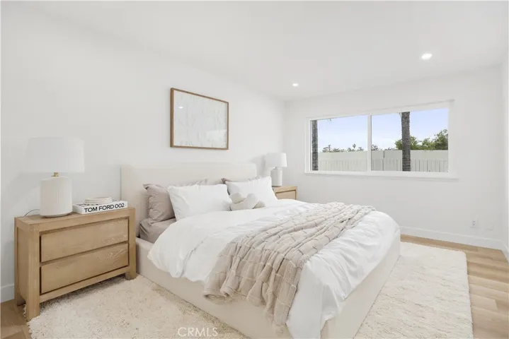 down stair bedroom