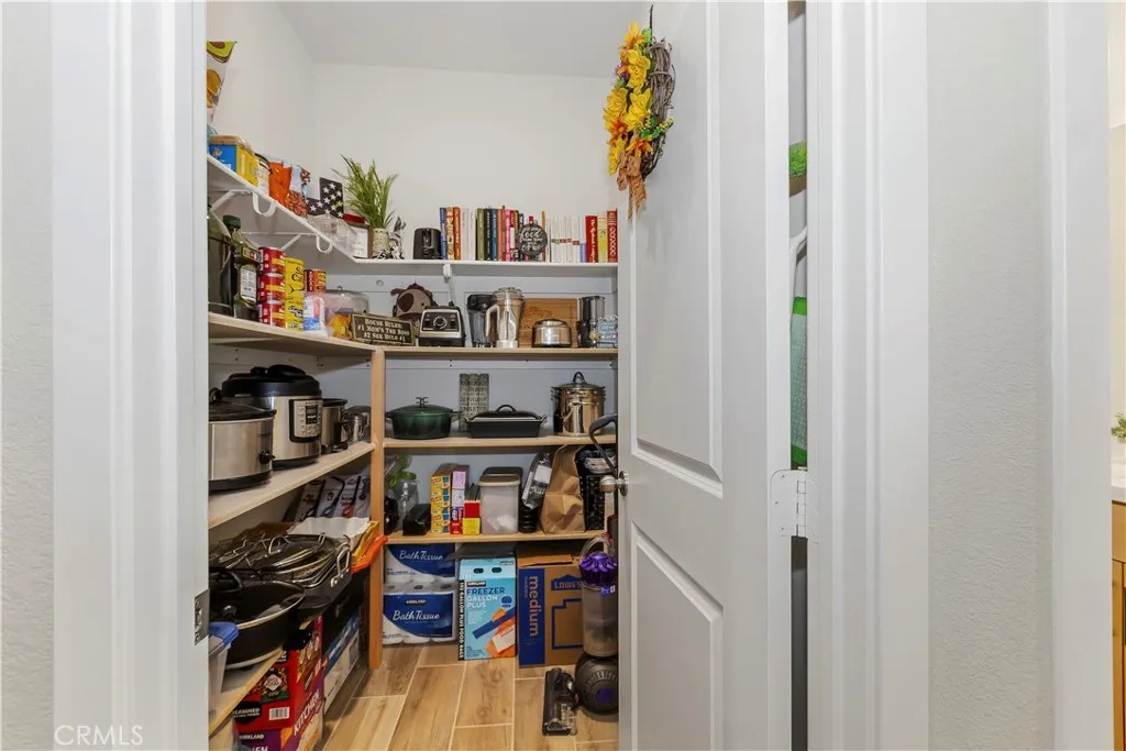 Walk In Pantry