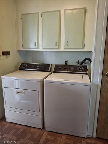 Washer & Dryer