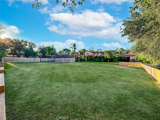 28080 Balkins, Agoura Hills, California 91301