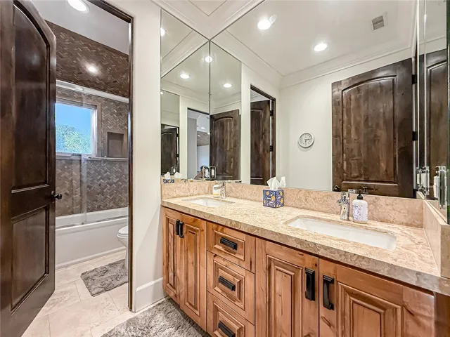 28080 Balkins, Agoura Hills, California 91301