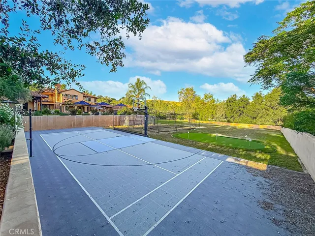 28080 Balkins, Agoura Hills, California 91301