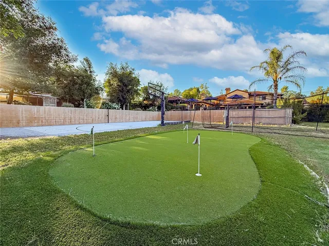 28080 Balkins, Agoura Hills, California 91301
