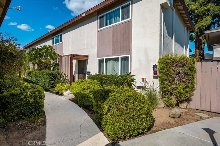 473 E 1st, Tustin, California 92780