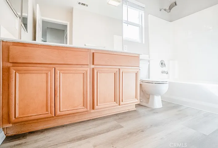 1st Level Bathroom - 2