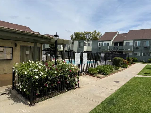 619 N Bristol 23, Santa Ana, California 92703