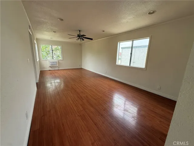 619 N Bristol 23, Santa Ana, California 92703